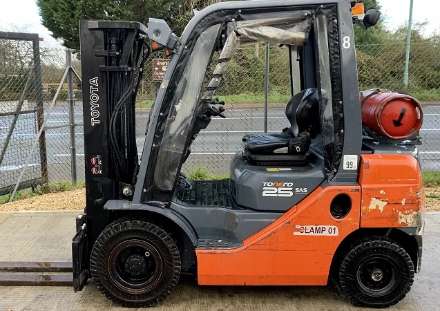 Газовый погрузчик Toyota 02-8 FGF 25 - фото № 3