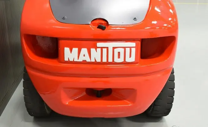 Погрузчик вилочный повышенной проходимости Manitou MSI 30 - фото № 8