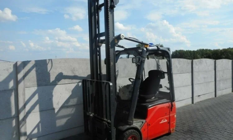 Электропогрузчик Linde E-14-01 - фото № 2