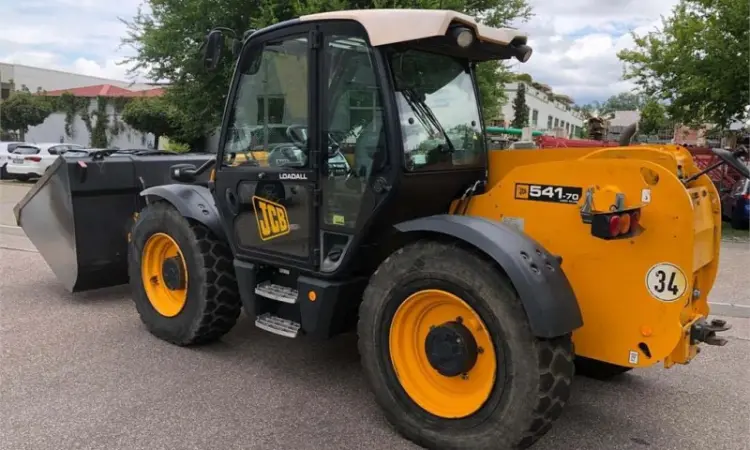 Телескопический погрузчик JCB 541-70. Спецтехника б/у - фото № 2
