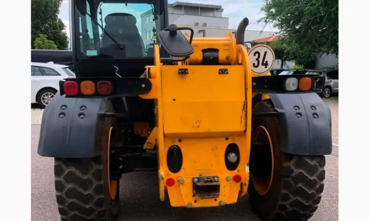 Телескопический погрузчик JCB 541-70. Спецтехника б/у - фото № 5