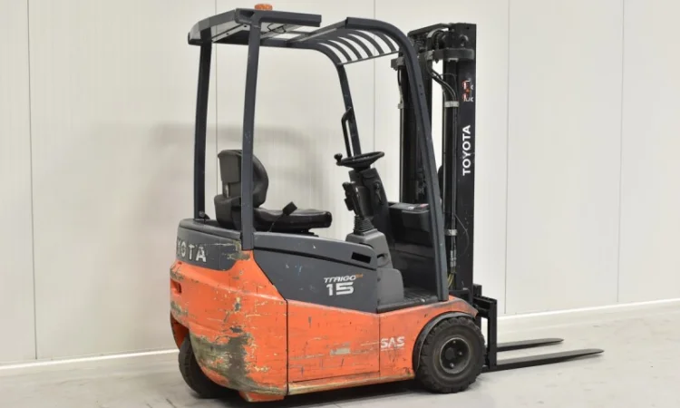 Вилочный погрузчик Toyota 7FBEST15 - фото № 3