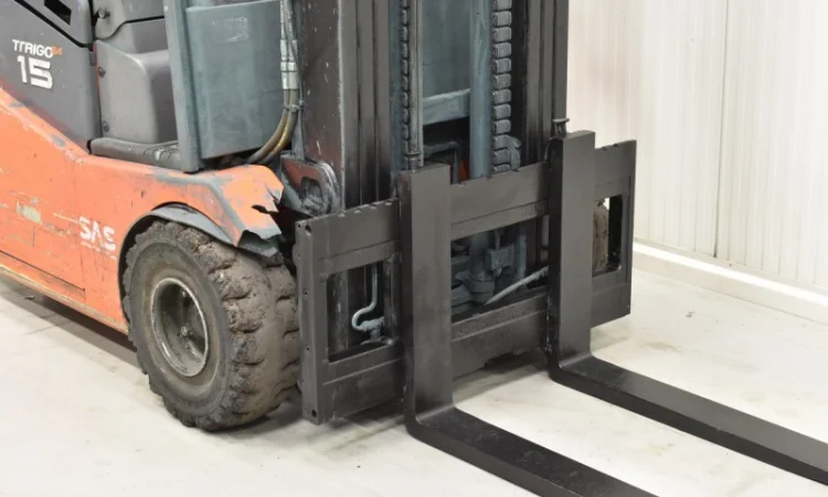 Вилочный погрузчик Toyota 7FBEST15 - фото № 5