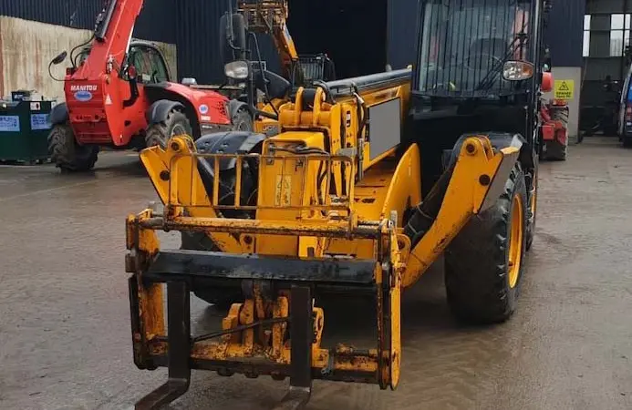 Телескопический погрузчик JCB 535-140. Киев. Доставка по Украине - фото № 3