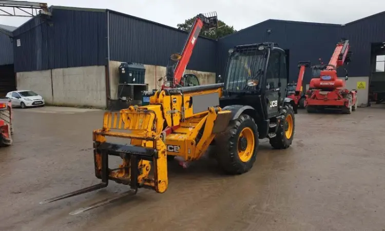 Телескопический погрузчик JCB 535-140. Киев. Доставка по Украине - фото № 1
