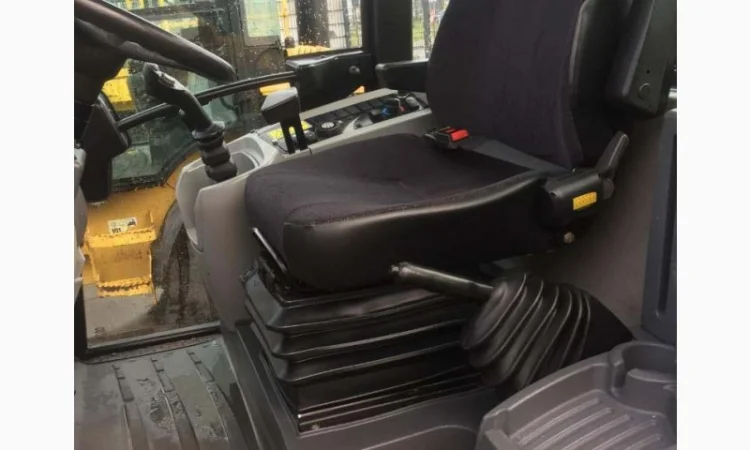 Погрузчик Caterpillar 906 H - фото № 6