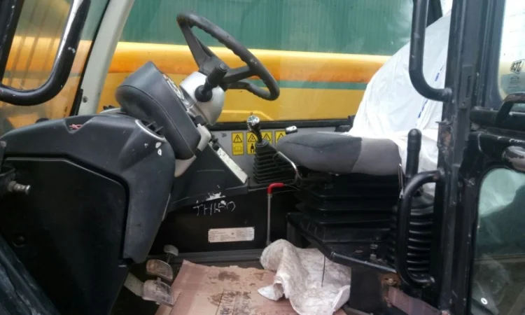 Аренда Телескопический погрузчик JCB 535-125 - фото № 4