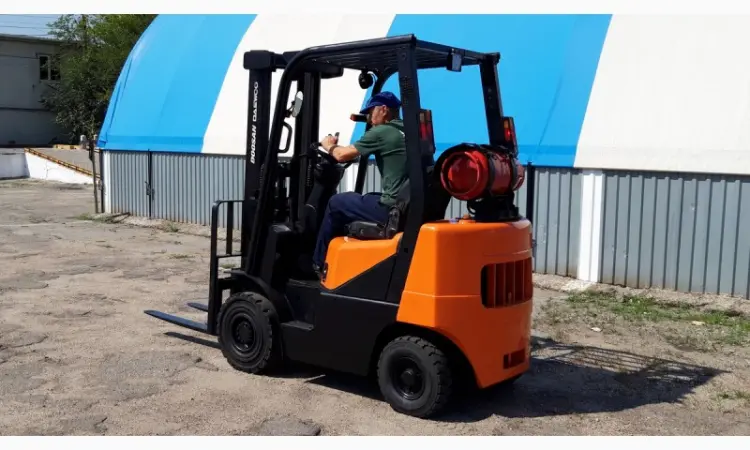 Продам автопогрузчик б/у Daewoo G15S-2, вилочный погрузчик бу - фото № 2