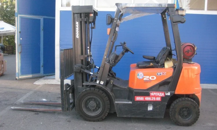 Аренда газовый погрузчик б/у Doosan G20G - фото № 2