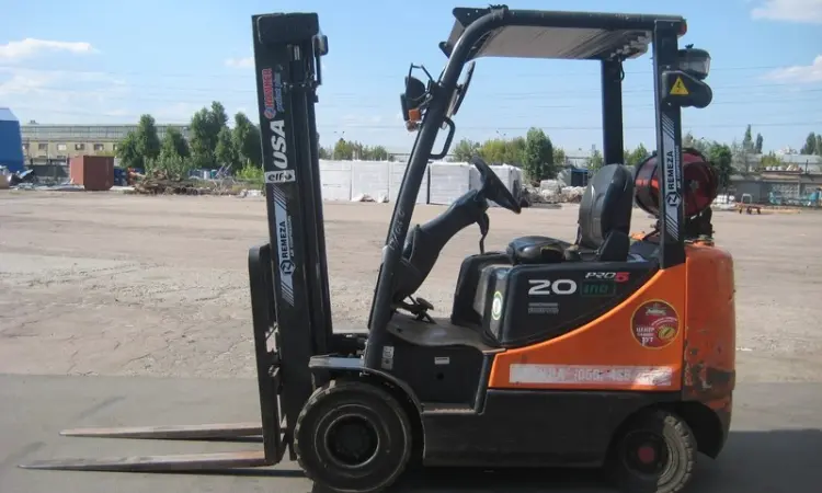 Продам газовый погрузчик б/у Doosan G20SС-5 - фото № 4