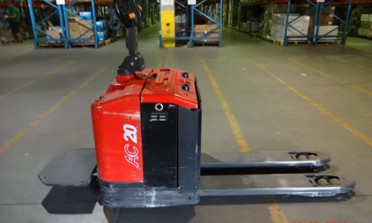 Аренда автопогрузчика в Днепропетровске - фото № 2