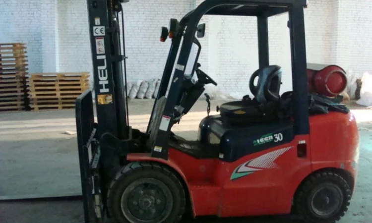 Аренда погрузчик б/у HELI CPQYD30-Rc3G - фото № 3