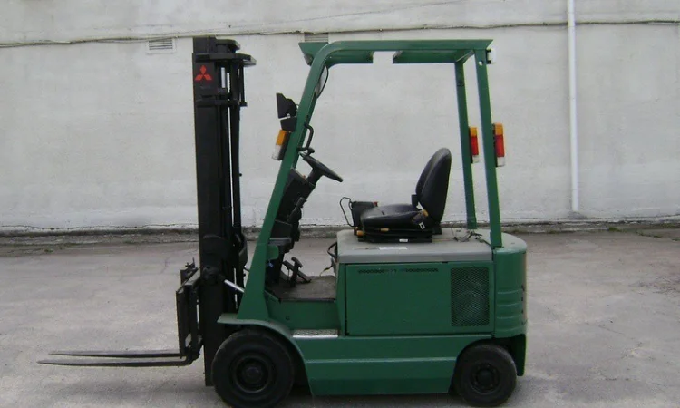 Продам электропогрузчик б/у MITSUBISHI FBP16 с новым аккумулятором - фото № 1