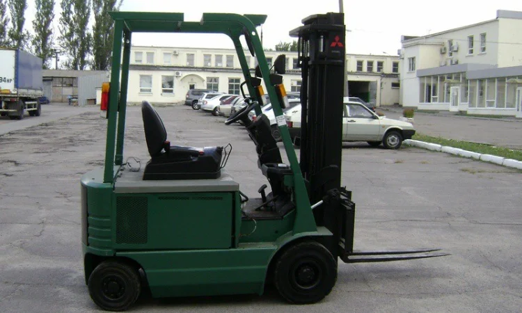 Продам электропогрузчик б/у MITSUBISHI FBP16 с новым аккумулятором - фото № 2