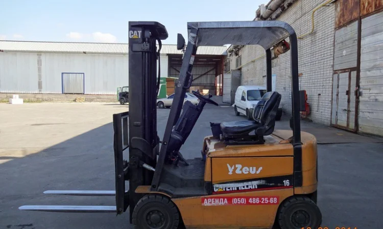 Продам электропогрузчик вилочный б/у Cat EP16K - фото № 1