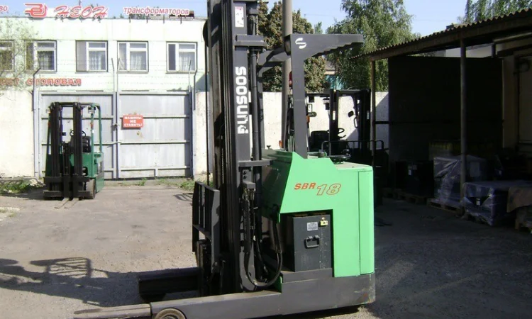 Продам ричтрак б/у Soosung SBR1800L - фото № 1