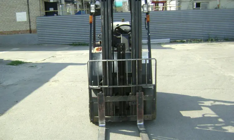 Аренда вилочный погрузчик б/у Doosan G15G - фото № 4