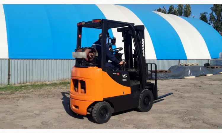 Продам погрузчик б/у Doosan G15S-5, автопогрузчик бу - фото № 2