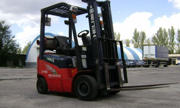 Погрузчик вилочный в аренду в Полтаве - фото № 5