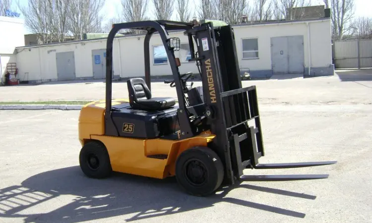 Продам автопогрузчик дизель б/у HANGCHA CPCD25N-RG5 - фото № 1