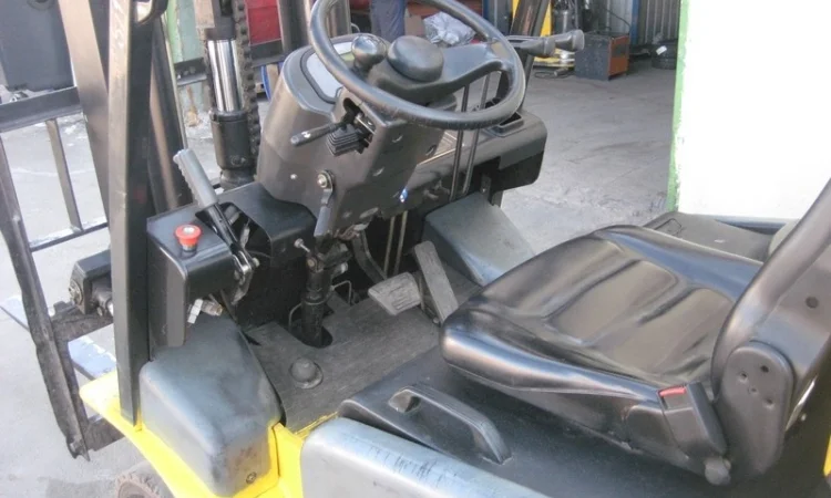 Продам электропогрузчик б/у HС CPD15J - фото № 4