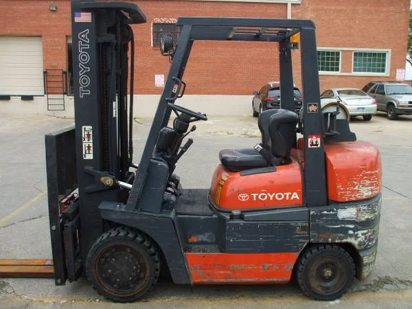 Куплю автопогрузчики бу Toyota - фото № 1