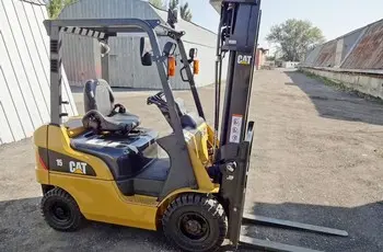 Продам Вилочный погрузчик САТ DP15NT дизель 2017г - фото № 1