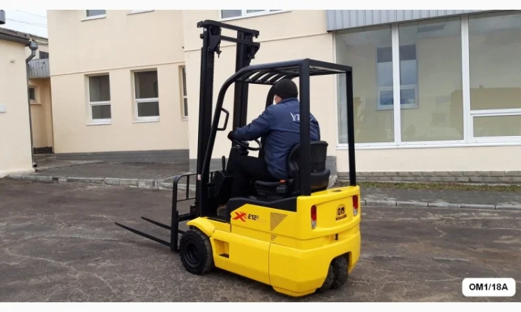 Электропогрузчик бу OM XE 12/3 грузоподъемность 1, 2 тонны - фото № 2
