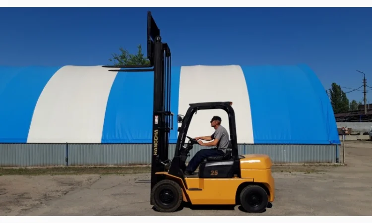 Дизельный погрузчик б/у HС CPCD25N-RG5 после капитального ремонта - фото № 2