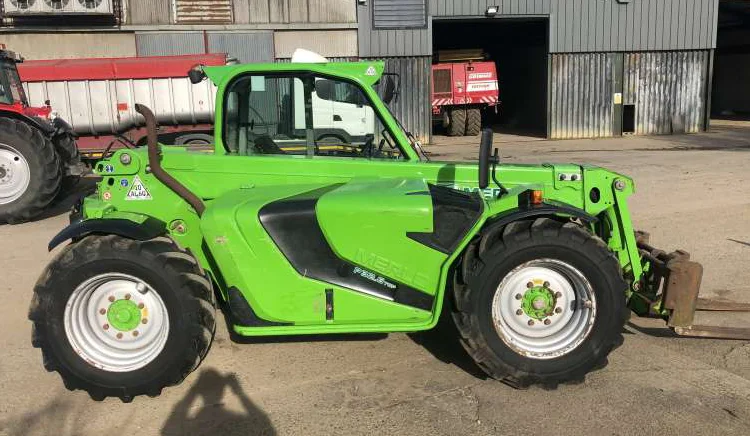 Продам телескопічний навантажувач MERLO P32.6 - фото № 6