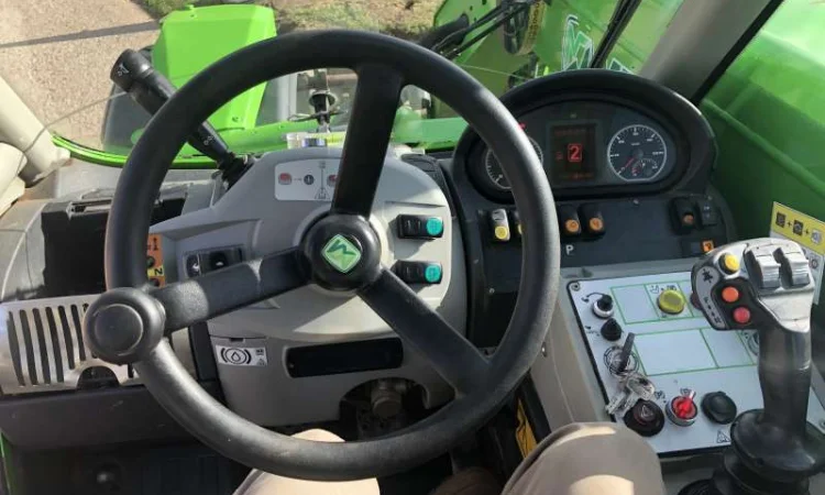 Продам телескопічний навантажувач MERLO P32.6 - фото № 8