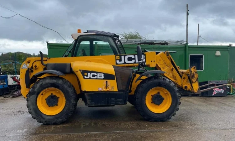 Продам телескопічний навантажувач JCB 531-70 - фото № 1