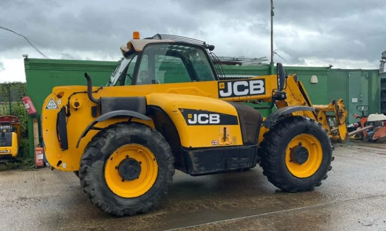 Продам телескопічний навантажувач JCB 531-70 - фото № 2