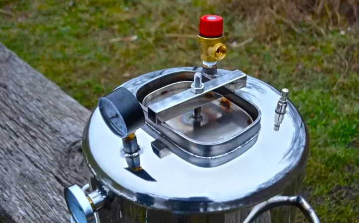 Автоклав "ЛЮКС-32" – це незамінний пристрій для приготування домашньої консервації - фото № 3