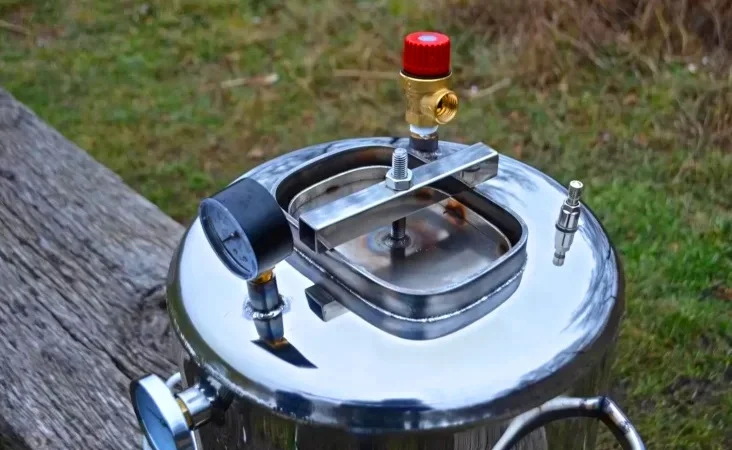 Автоклав Люкс-16 (на 16 банок) - фото № 2