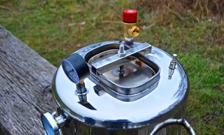 Автоклав вогневий ЛЮКС-24: надійний вибір для домашньої консервації - фото № 1