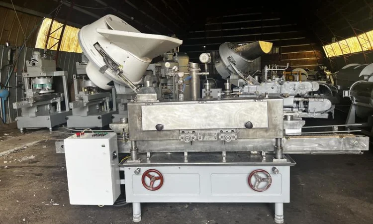 Машина закаточна Ж7-УМТ-6 - фото № 2