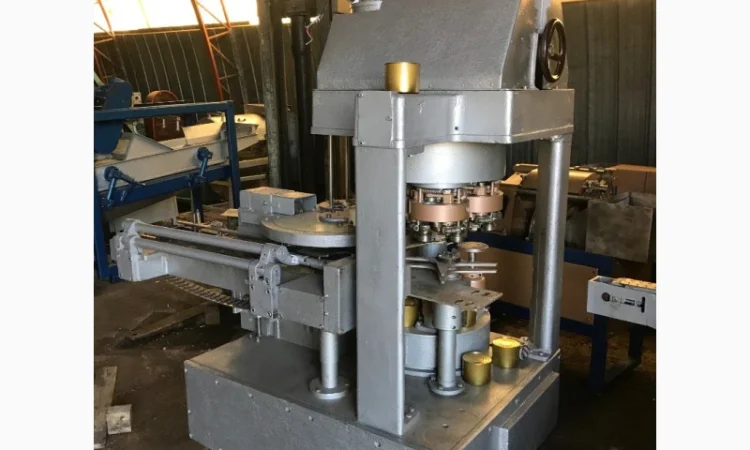 Закаточная машина Б4-КЗК-79 - фото № 1