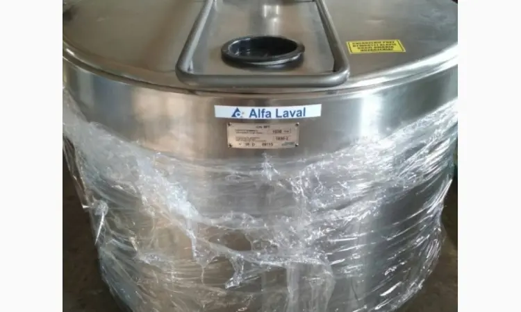 Танк охладитель молока б/у Alfa Laval 1000 открытого типа объёмом 1000 литров - фото № 1