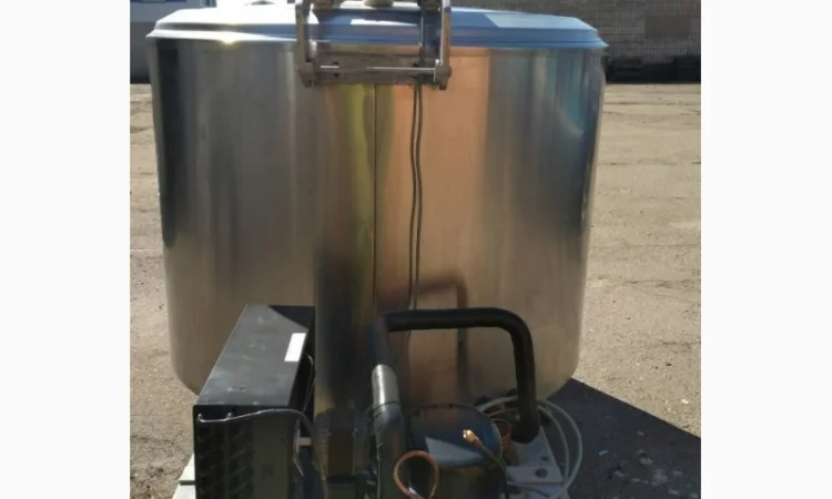 Охладитель молока б/у Alfa Laval 500 открытого типа объёмом 500 литров - фото № 2