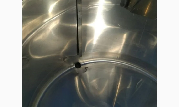 Охладитель молока б/у Alfa Laval 500 открытого типа объёмом 500 литров - фото № 3