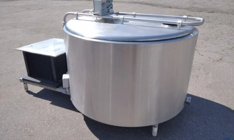 Охолоджувач молока 600 л - фото № 1