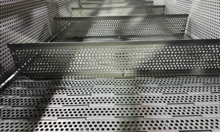 Барботажна ванна з конвеєром для миття зелені, ягід, овочів STvega BW L4000 - фото № 1