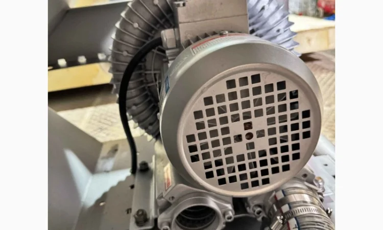 Барботажна ванна з конвеєром для миття зелені, ягід, овочів STvega BW L4000 - фото № 3