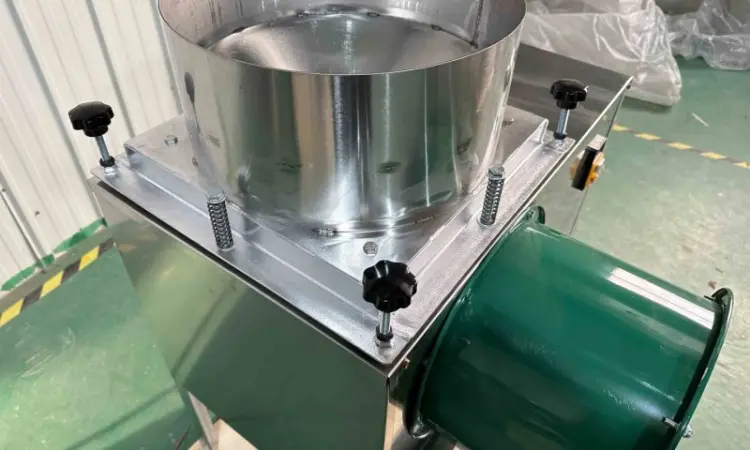 Дробилка для часнику: поділ головок часнику на зубчики STvega Garlic Separator - фото № 10