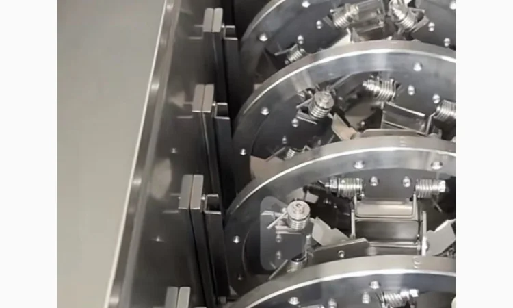 Машина напівавтоматична для ножового очищення моркви STvega KPel L500 - фото № 8