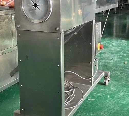 Машина напівавтоматична для ножового очищення моркви STvega KPel L500 - фото № 5