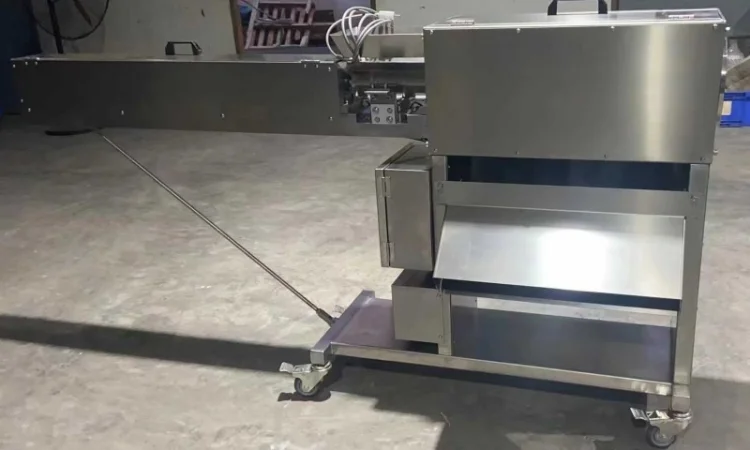 Машина напівавтоматична для ножового очищення моркви STvega KPel L500 - фото № 4