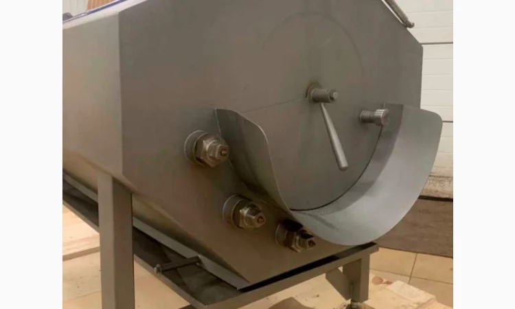 Машина для миття та очищення коренеплодів STvega ST L1200 - фото № 9