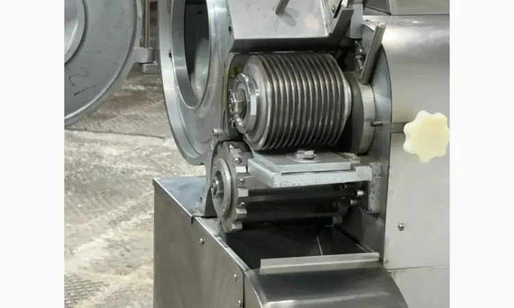 Промышленная овощерезка для нарезки кубиками и бруском STvega Dicer H400 - фото № 12
